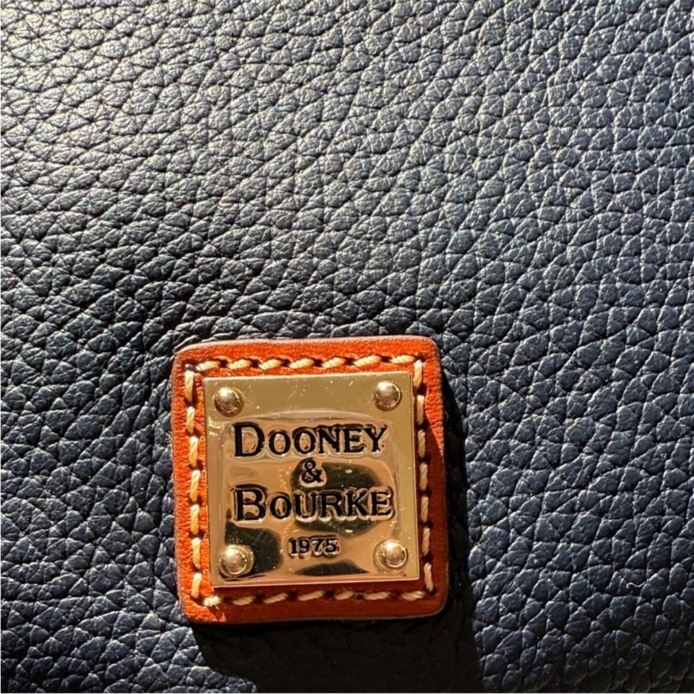 Dooney & Bourke Wristlet - Picture 6 of 17